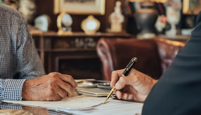 Succession endettée : peut-on renoncer à un héritage ?